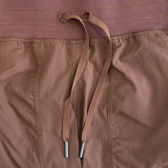 Lululemon Dance Studio Mid Rise Joggers In Roasted Brown Size 2 - Picture 6 of 10